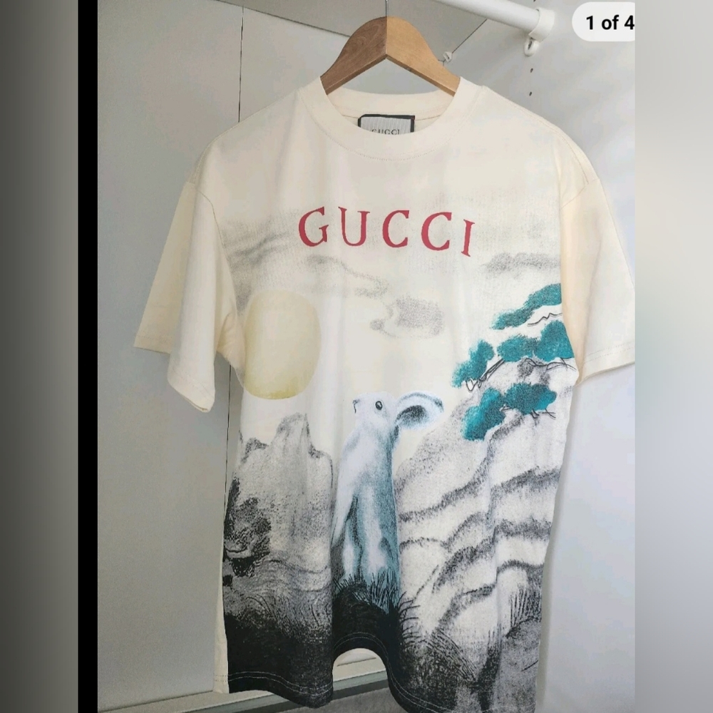 Gucci tshirt